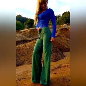 Long sleeved crop top and Wonderstruck pants - set by Herban Devi - Black